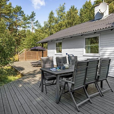 3 Bedroom Cozy Home In Nexo Exterior photo