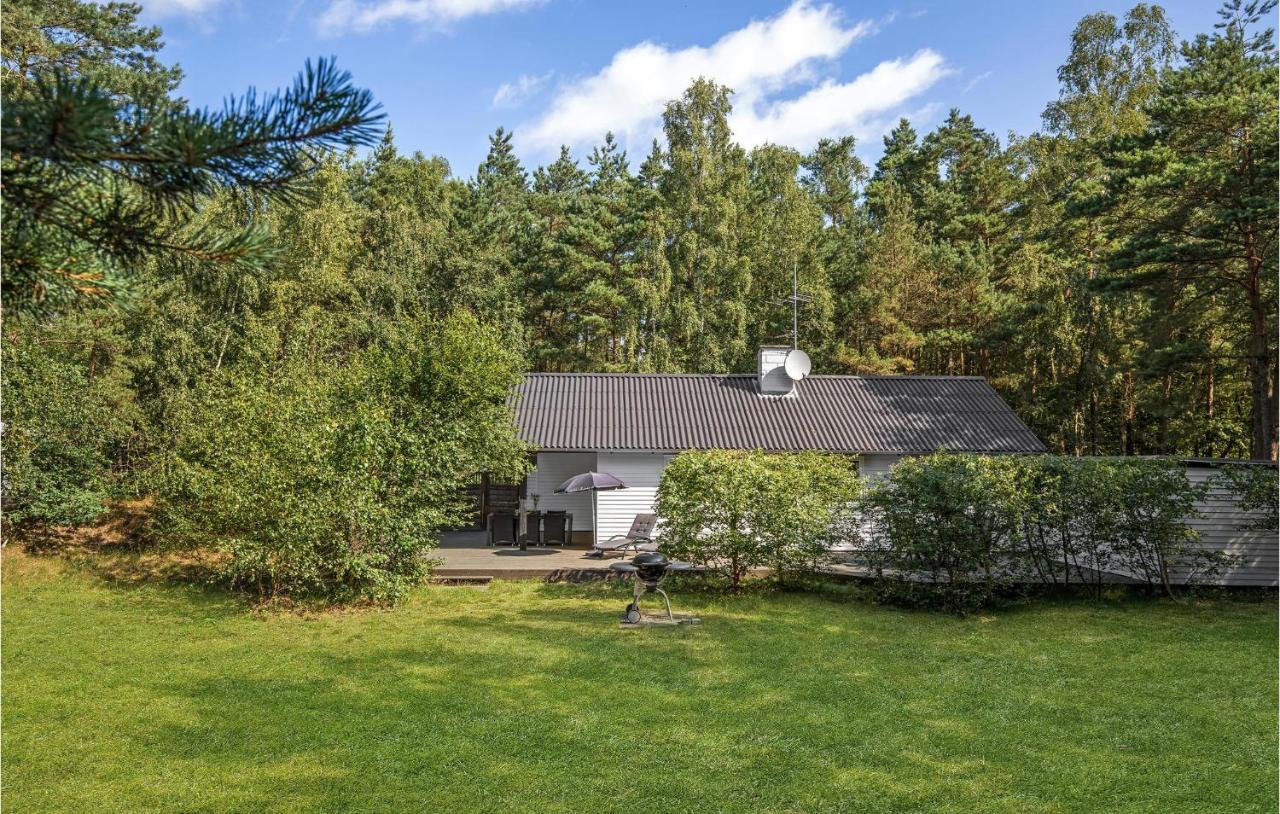 3 Bedroom Cozy Home In Nexo Exterior photo